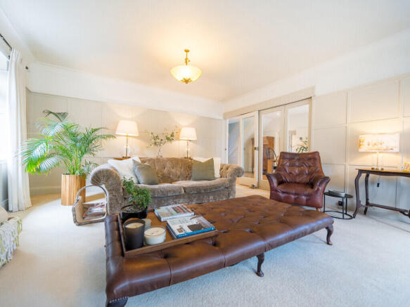 4 bed Detached for sale Image 10