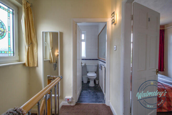 Landing & bathroom