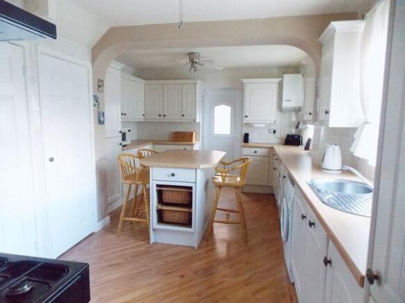 Fitted Kitchen