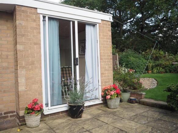 Garden Room External 997