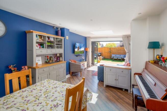 Dining to Living Ext