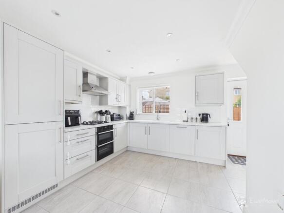 Kitchen Diner- Mark Stephens EweMove Newmarket and