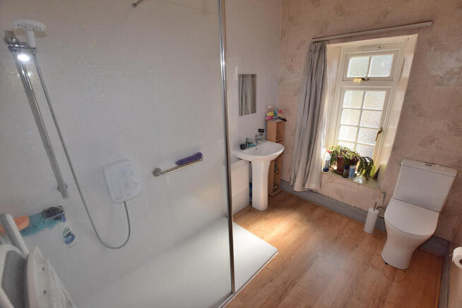 5 bed Terraced for sale Image 12