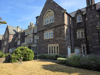 Sarno Square, Abergavenny, NP7