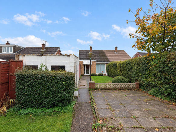 Chase Avenue, Cheslyn Hay photo 2