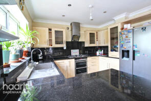 138, Whitebarn Lane, Dagenham RM10 9LR