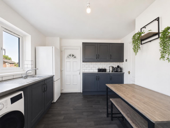 3 bed End of Terrace for sale Image 4