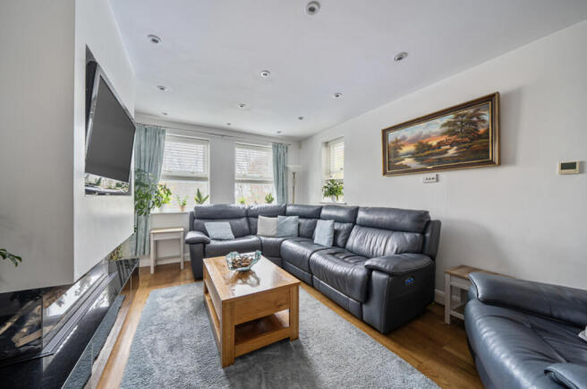 1387400-17-6936f6...