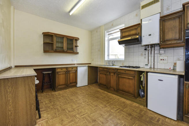 3 bed Detached for sale Image 9