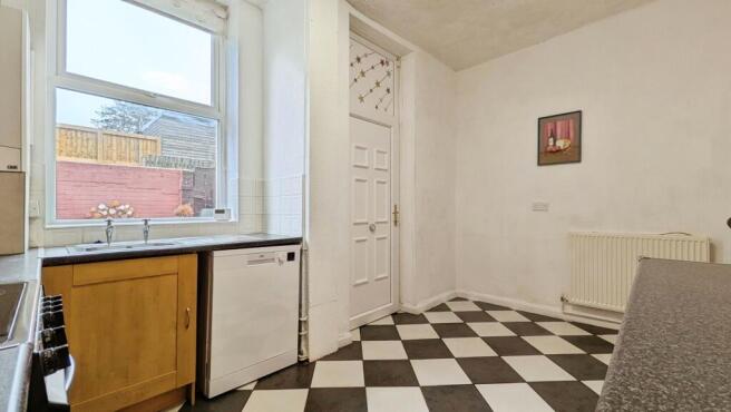 2 bed Terraced for sale Image 6