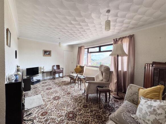 3 bed Detached Bungalow for sale Image 8