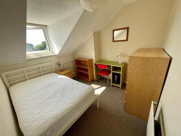 Bedroom 3a.JPEG