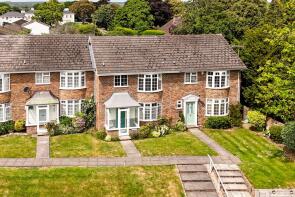 2 Tamarisk, West Drive, Littlehampton BN16 4JE