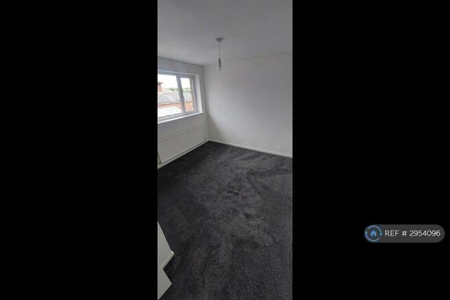 3 bed End of Terrace to rent Image 6