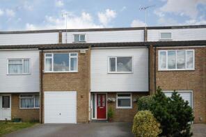 14, Caernarvon Close, Hemel Hempstead HP2 4AN