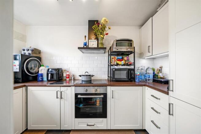 Flat 9 64 The Grove Iselworth London TW7 4JA - 003