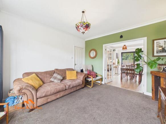 3 bed Semi-Detached for sale Image 12