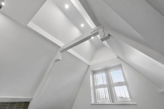 1 bed Flat to rent Image 4
