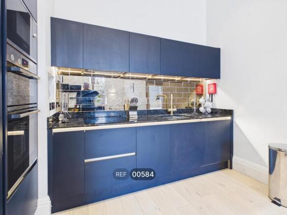 Kitchen/Living area