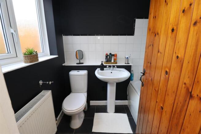 2 bed Cottage for sale Image 5