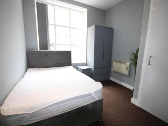 1 bed Flat to rent Image 11
