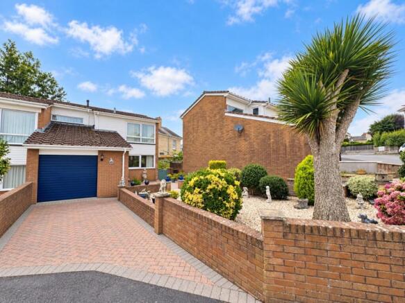 10 Hayne Park