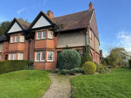 Holmdale, St Georges Way, Thornton Hough CH63 1JJ