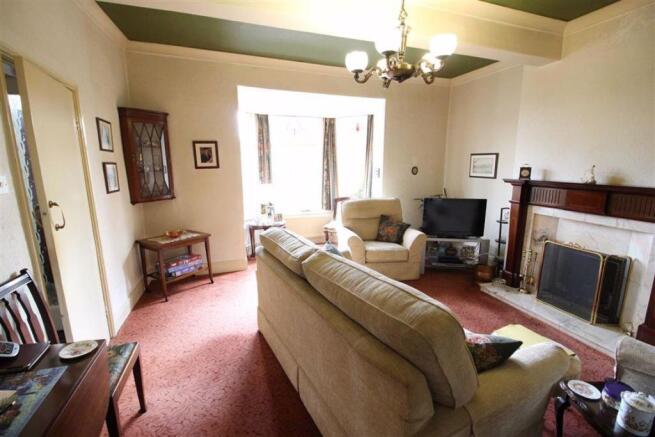 2nd View of Lounge