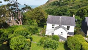 Bryn Y Graig, Bryn-y-mor Road, Aberystwyth SY23 2HX