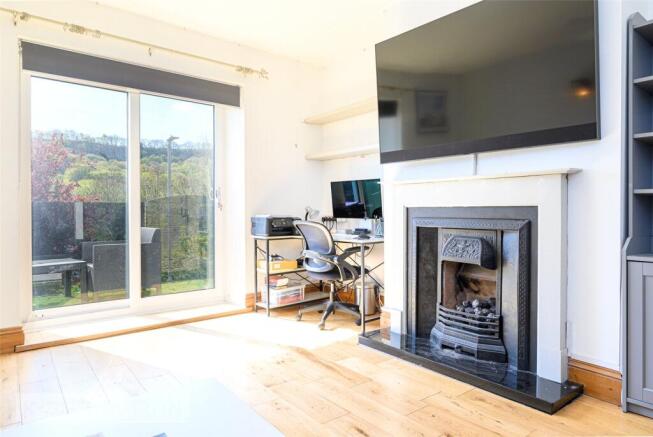2 bed Terraced for sale Image 5