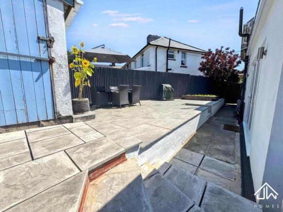 PATIO 2