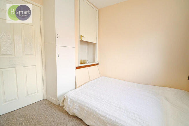 3 bed Semi-Detached for sale Image 11