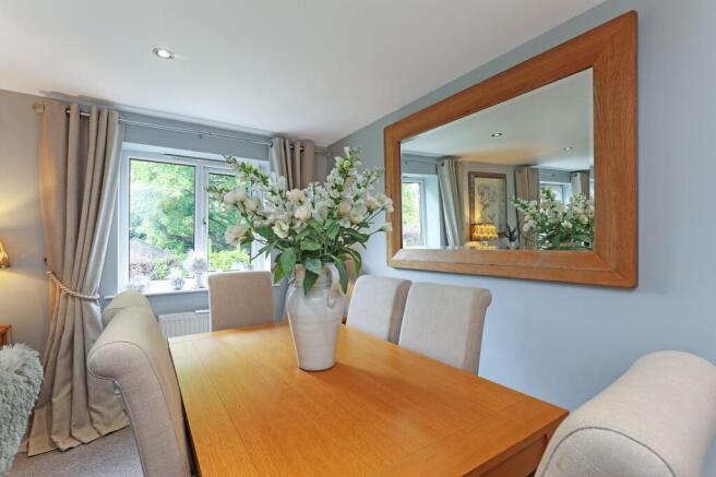 3 bed Semi-Detached for sale Image 5