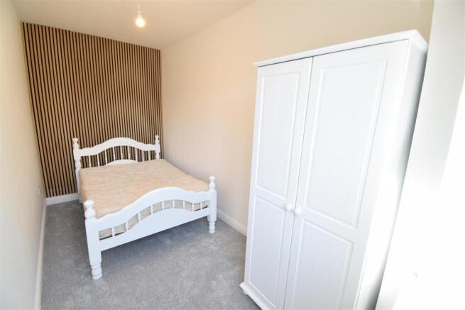 Bedroom.JPG