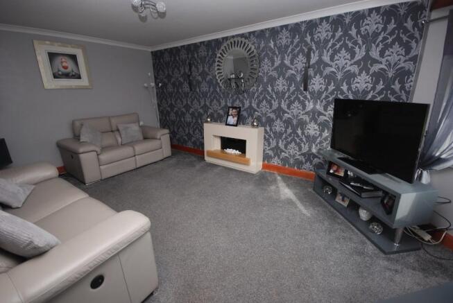 Lounge 2