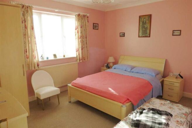 Bedroom 1: