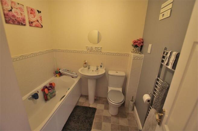 Photo 10