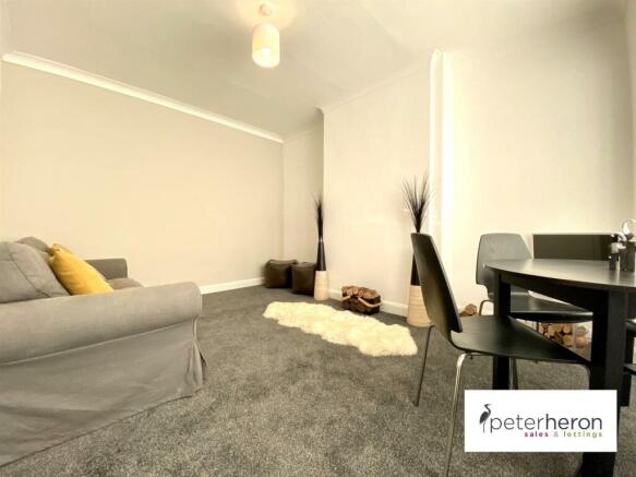 Bedroom 3/ reception room 2