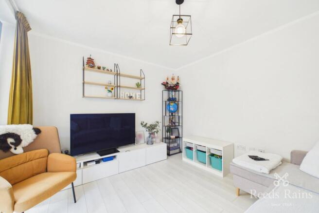 2 bed Semi-Detached for sale Image 11