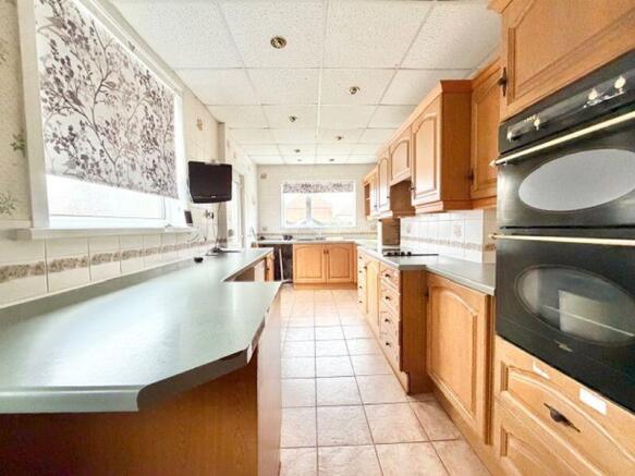 Kitchen breakfast room