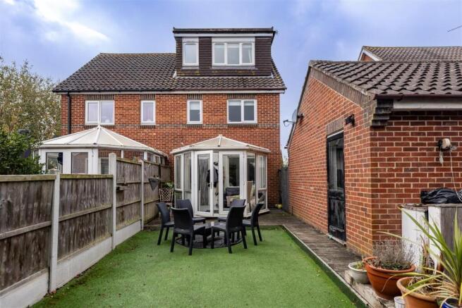 2 Brookfield (24).jpg