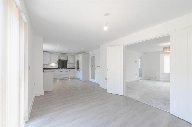 4 Fossbrooke Drive