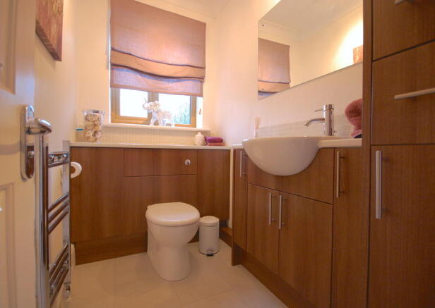 Photo 4