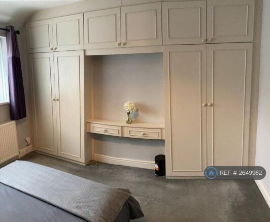 Room 5 - Available Now (£650)