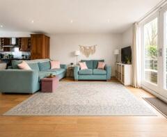 67a, Askew Crescent, London W12 9DW