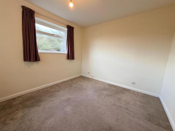 Bedroom 2.jpg