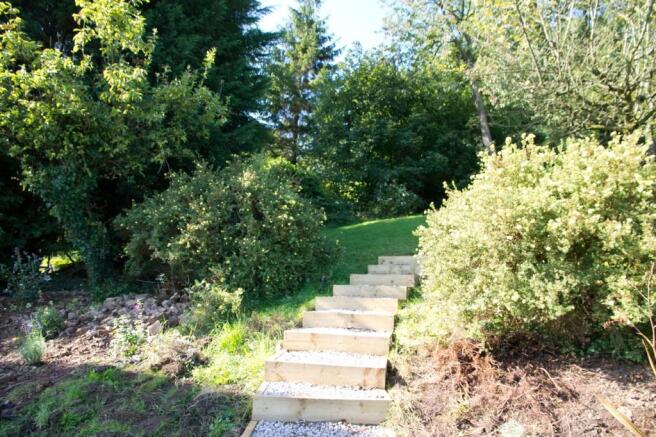 Rear Terraced Gar...