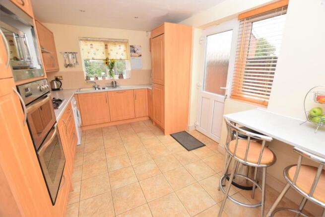 Kitchen/Breakfast Ro