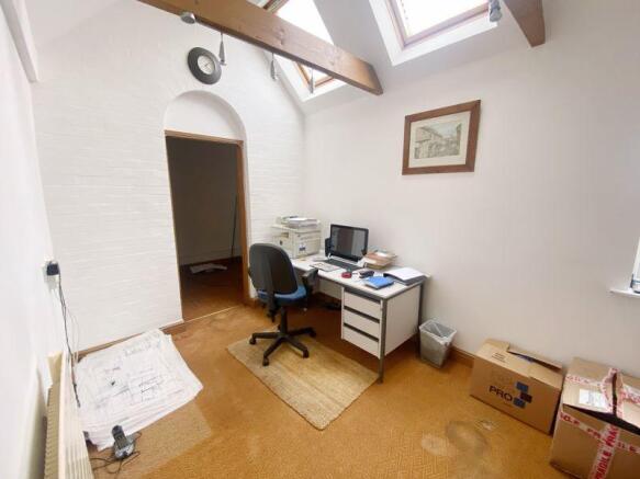 Study / Bedroo...