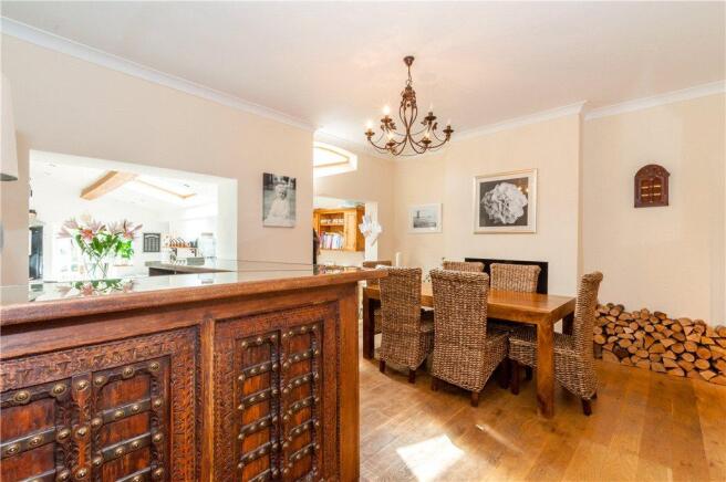 Living/Dining Room